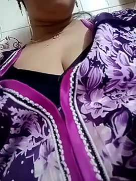 jiyahot1432 online show from December 18, 2024, 10:08 am