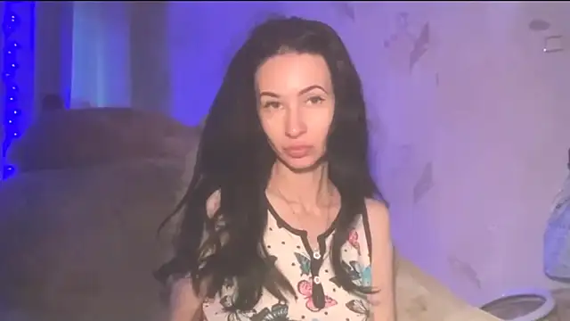 Starry Siren online show from May 23, 2026, 1:54 pm
