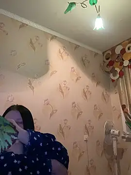 Starry Siren online show from December 14, 2024, 8:08 pm