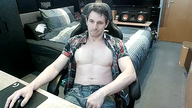 dreamwallker21 online show from March 16, 2026, 7:38 pm