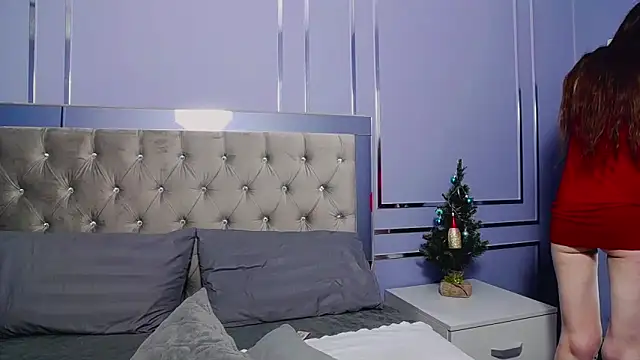 Snapshot of AngelinaWett chatting on December 18, 2025, 7:24 am AngelinaWett online show from December 18, 2025, 7:24 am