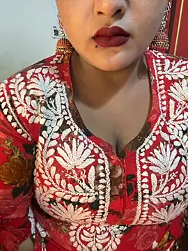 Ayesha mahi online show from October 30, 2025, 8:56 am