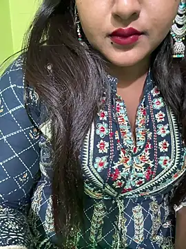 Ayesha mahi online show from May 22, 2026, 10:35 am