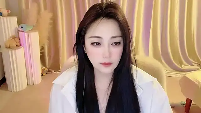 Daisy-77 online show from March 17, 2025, 6:00 pm