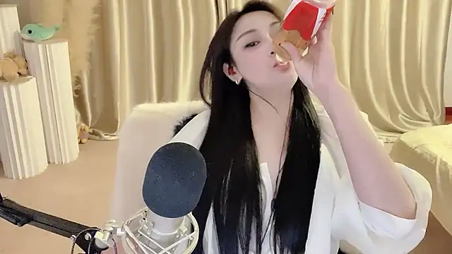 Daisy-77 online show from March 21, 2025, 12:18 am