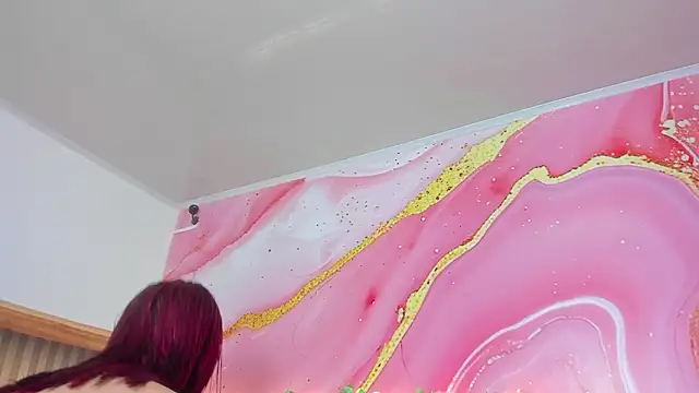 Daisy  rose online show from March 4, 2026, 3:14 am