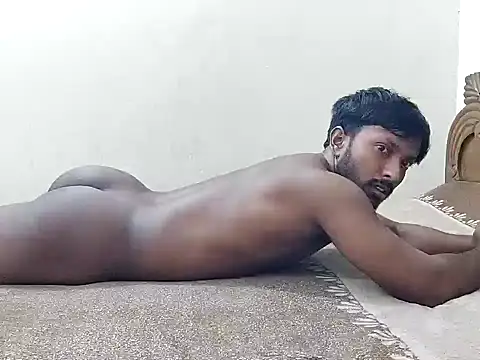 HunkyAriyan online show from February 26, 2026, 3:45 pm