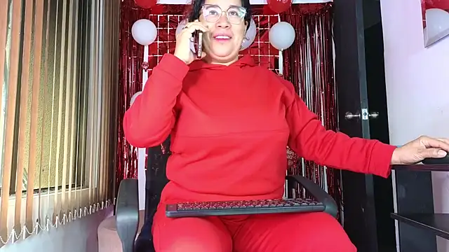 alondrabigtits online show from February 13, 2026, 12:05 pm