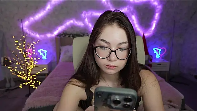 Sunny Sweety online show from February 2, 2025, 5:53 am