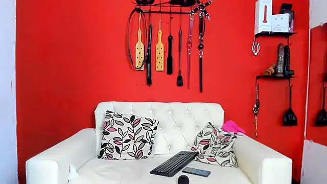 Snapshot of MIA_SOPHIA1 chatting on January 31, 2025, 4:25 am MIA SOPHIA1 online show from January 31, 2025, 4:25 am