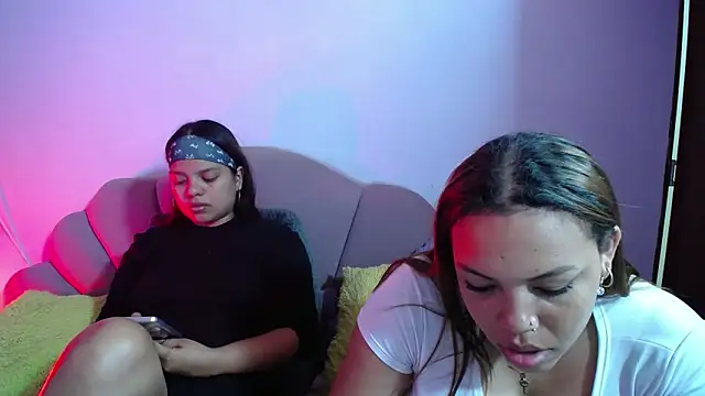horny babyss online show from May 19, 2026, 2:29 am