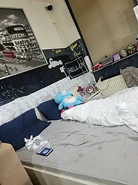 Snapshot of Doggyray44 chatting on March 14, 2025, 5:46 pm Doggyray44 online show from March 14, 2025, 5:46 pm