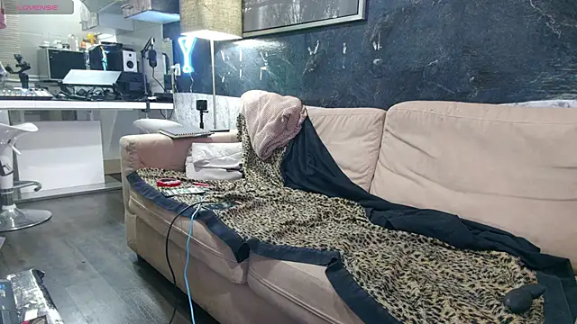 Snapshot of Doggyray44 chatting on January 22, 2025, 7:45 pm Doggyray44 online show from January 22, 2025, 7:45 pm