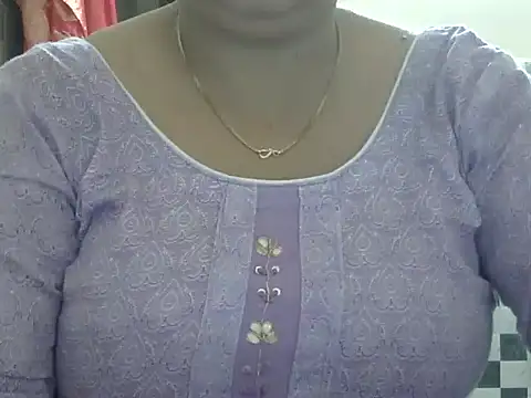 Snapshot of bhabhi_jaan11 chatting on September 12, 2025, 12:00 am bhabhi jaan11 online show from September 12, 2025, 12:00 am