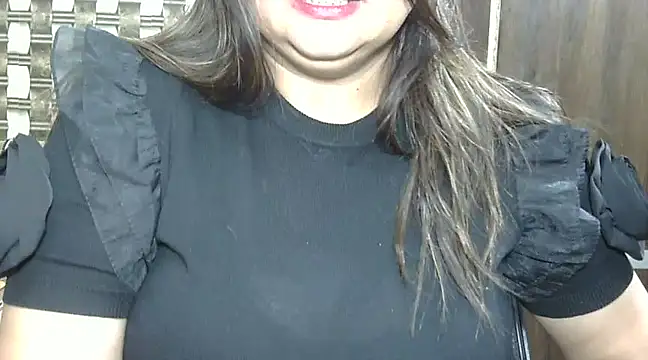 Snapshot of bhabhi_jaan11 chatting on March 20, 2025, 7:35 pm bhabhi jaan11 online show from March 20, 2025, 7:35 pm