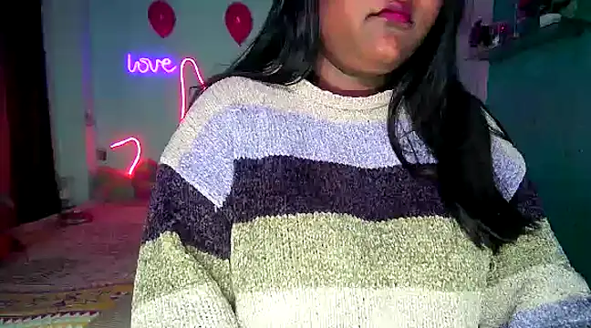 Snapshot of expression_queen chatting on February 23, 2025, 6:56 pm expression queen online show from February 23, 2025, 6:56 pm