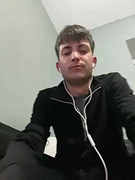 Snapshot of Imperial_10 chatting on January 29, 2025, 11:56 pm Imperial 10 online show from January 29, 2025, 11:56 pm