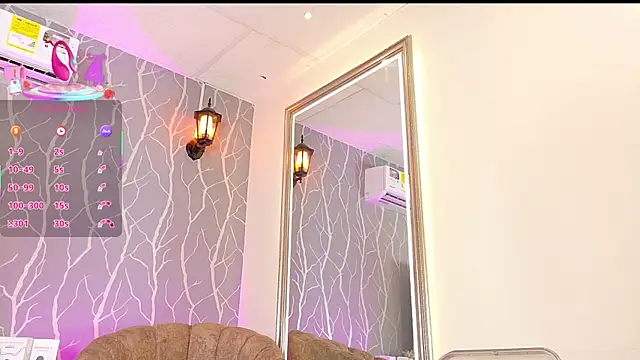 vanessa guzman2 online show from September 27, 2025, 1:39 pm