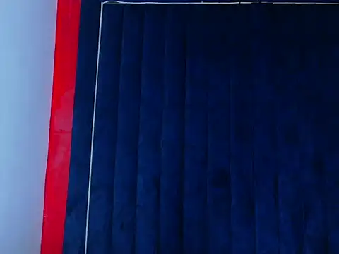 LuisaBroown24 online show from April 10, 2026, 12:23 pm