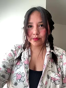 Snapshot of kittyfresita chatting on December 18, 2025, 3:27 pm kittyfresita online show from December 18, 2025, 3:27 pm