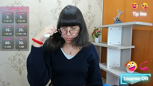 Snapshot of Nataly_Cloud chatting on January 30, 2025, 3:51 pm Nataly Cloud online show from January 30, 2025, 3:51 pm