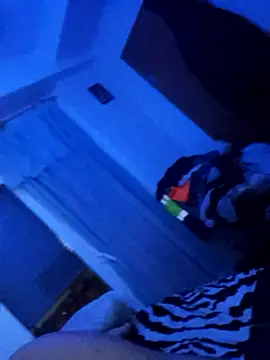 Snapshot of jovenestraviesos chatting on March 19, 2025, 10:53 pm jovenestraviesos online show from March 19, 2025, 10:53 pm