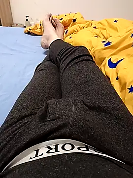 Snapshot of huzi518 chatting on March 16, 2026, 1:59 pm huzi518 online show from March 16, 2026, 1:59 pm