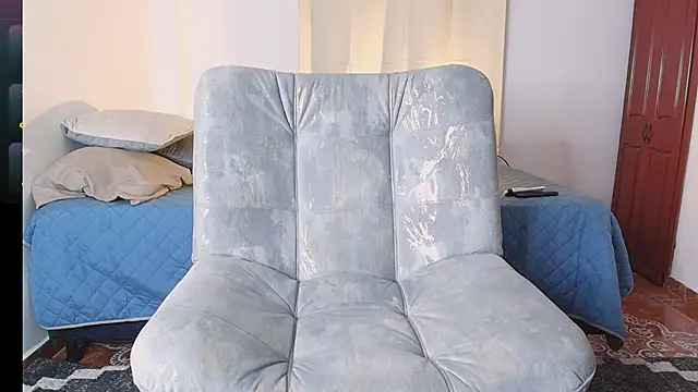 Snapshot of Colt_Perci chatting on November 8, 2025, 2:15 am Colt Perci online show from November 8, 2025, 2:15 am