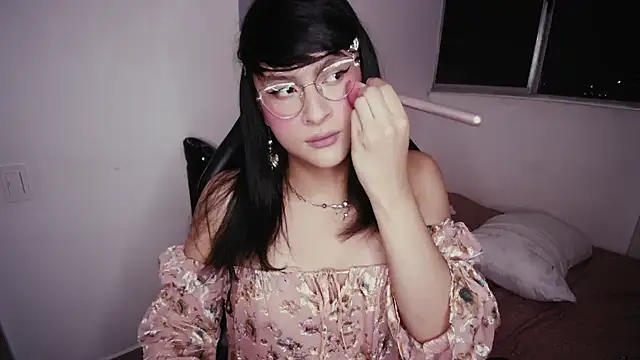 Kiitygirl online show from January 10, 2026, 6:09 am