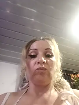 Fenix 528 online show from November 16, 2025, 12:15 am