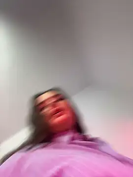 tatianaAlvarez1 online show from December 18, 2025, 11:36 am