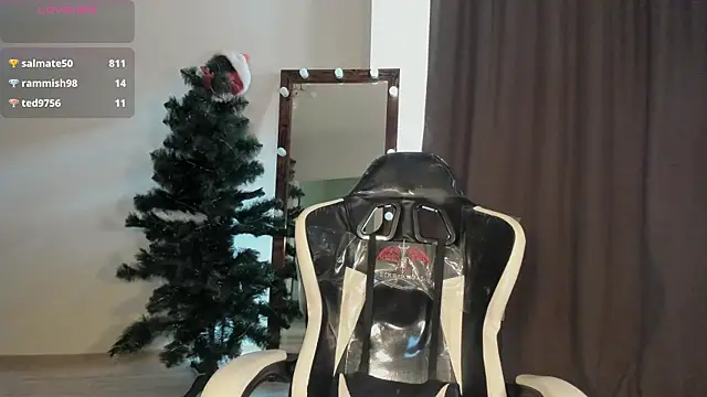 Snapshot of Lana_Younes chatting on March 12, 2025, 12:36 pm Lana Younes online show from March 12, 2025, 12:36 pm