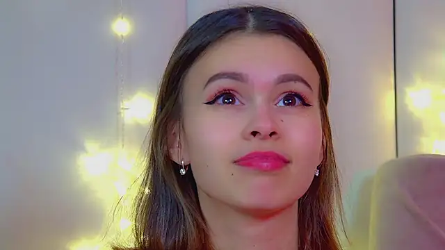 Snapshot of PollyLanders chatting on November 30, 2025, 6:30 pm PollyLanders online show from November 30, 2025, 6:30 pm