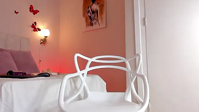 dani skinny  online show from March 19, 2025, 2:46 pm