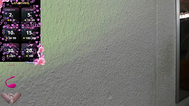 JESSYCORTES online show from February 12, 2026, 10:31 pm