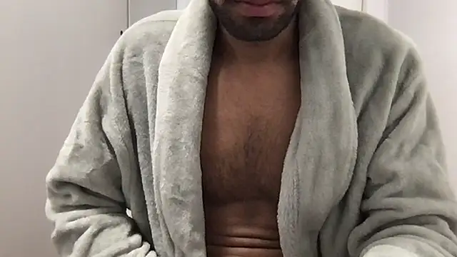 Lucascacaca online show from February 13, 2026, 7:36 pm