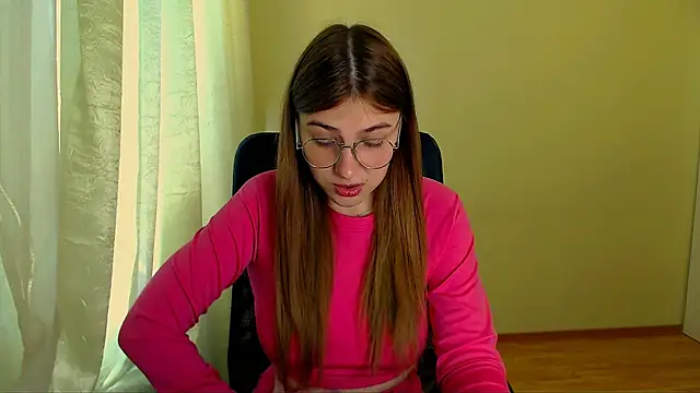 Snapshot of Luna_Lush_ chatting on June 20, 2026, 10:31 am Luna Lush online show from June 20, 2026, 10:31 am