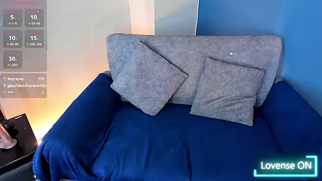 Snapshot of EmaVolkov chatting on February 9, 2025, 4:04 am EmaVolkov online show from February 9, 2025, 4:04 am