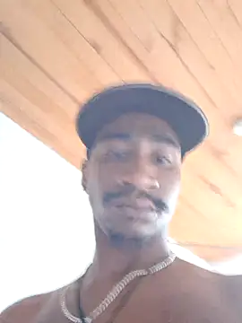 amarijones online show from October 3, 2025, 1:56 pm