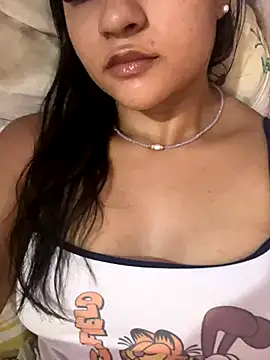 medusahott40 online show from December 5, 2024, 3:12 pm