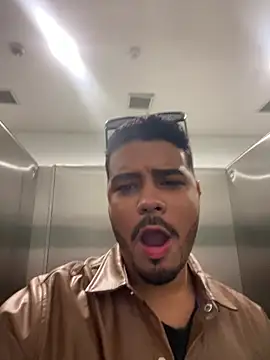 thiagowes online show from March 28, 2026, 10:55 pm