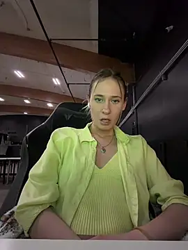 Snapshot of M1ssyk1ssy chatting on April 11, 2026, 11:19 pm M1ssyk1ssy online show from April 11, 2026, 11:19 pm