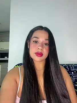 Snapshot of Aitana98_ chatting on June 25, 2026, 1:36 am Aitana98 online show from June 25, 2026, 1:36 am