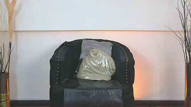 almaa 18 online show from October 31, 2025, 4:31 am