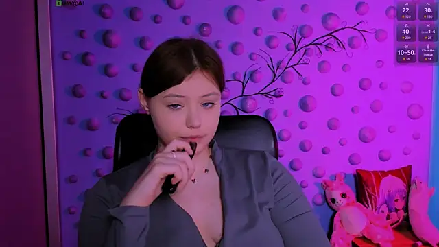 nikole kitt online show from February 5, 2026, 9:10 pm