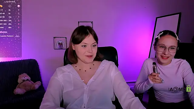 Snapshot of nikole_kitt chatting on September 29, 2025, 7:41 pm nikole kitt online show from September 29, 2025, 7:41 pm