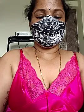 gaurika18 online show from March 12, 2026, 5:55 am