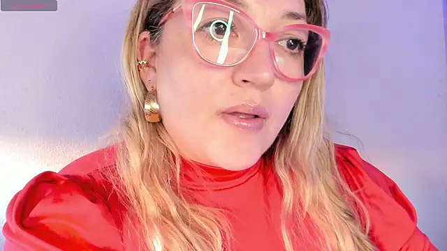 Snapshot of Naty_Mature_ chatting on April 15, 2026, 6:23 pm Naty Mature online show from April 15, 2026, 6:23 pm