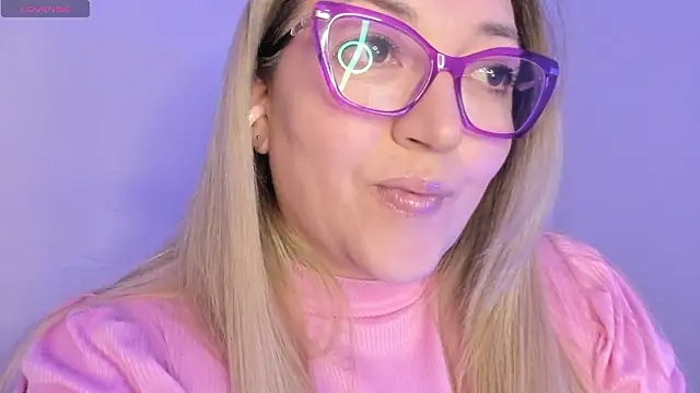 Snapshot of Naty_Mature_ chatting on March 19, 2026, 7:47 pm Naty Mature online show from March 19, 2026, 7:47 pm