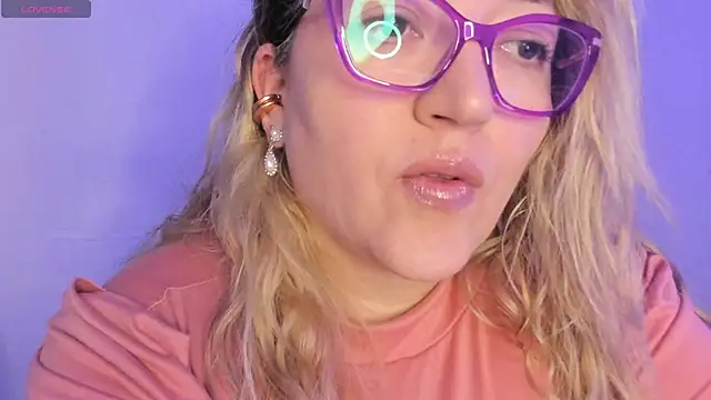 Snapshot of Naty_Mature_ chatting on March 7, 2026, 7:52 pm Naty Mature online show from March 7, 2026, 7:52 pm